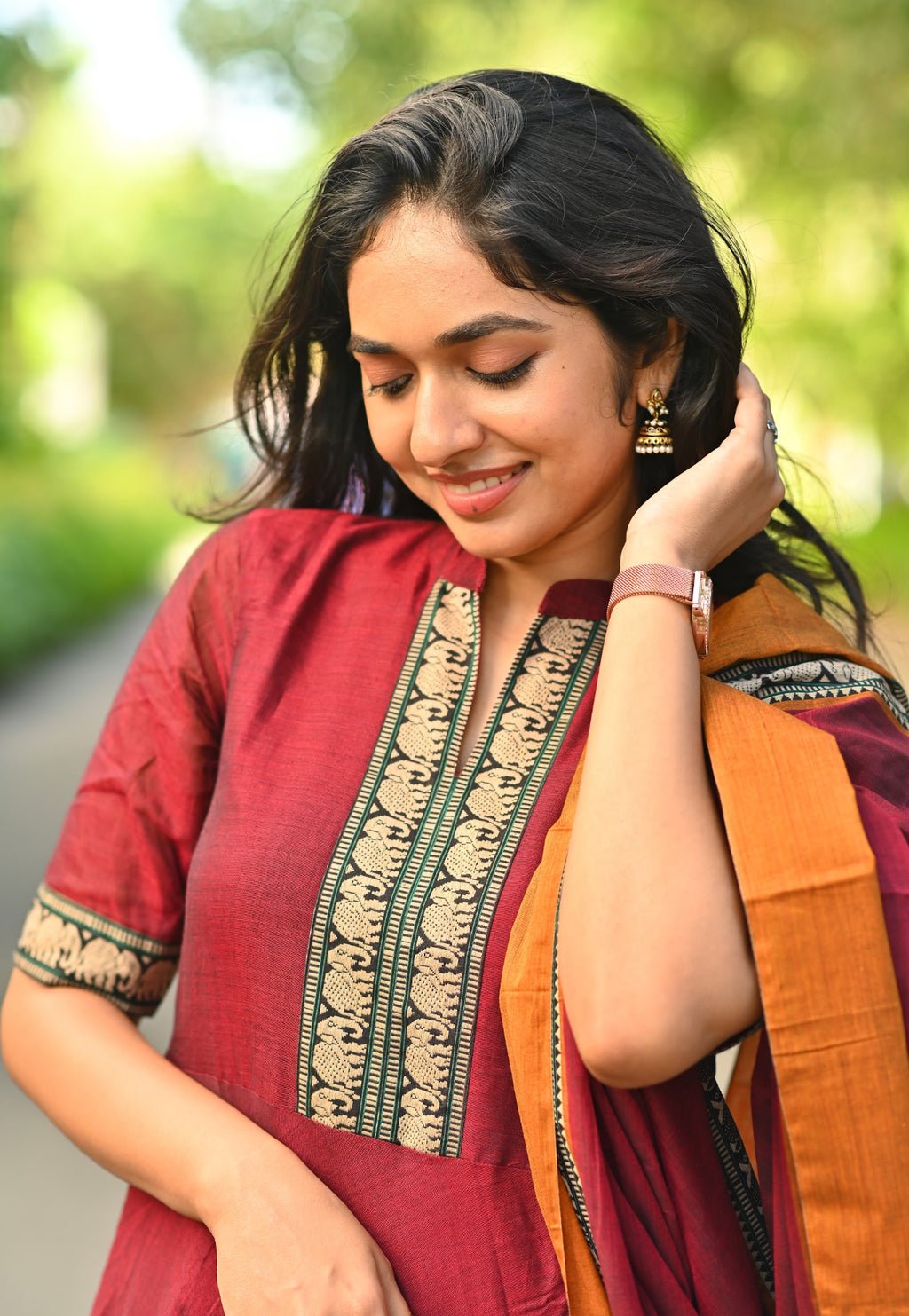 ARTI-Maroon