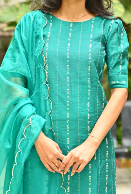 Ezhil - Image 3