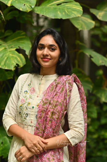 Mythili - Image 5