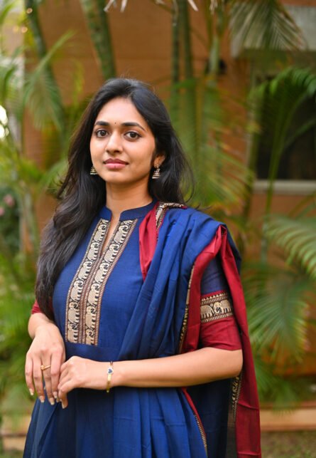 Arti-Blue with red - Image 5